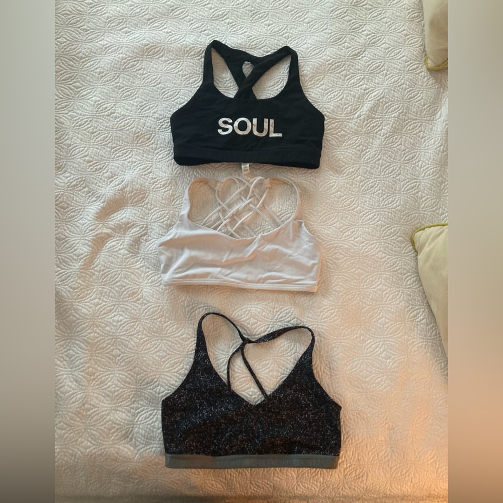 Lululemon/ Under Armor Sports Bras